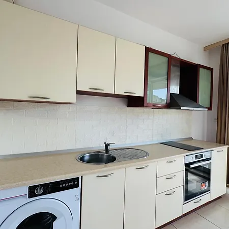 דירה Sunny House 201 One Bedroom *
